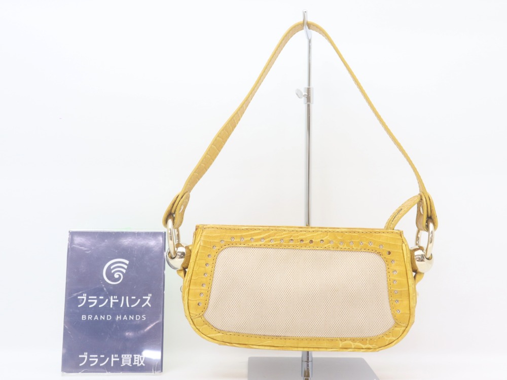 セリーヌショルダーバッグ全体