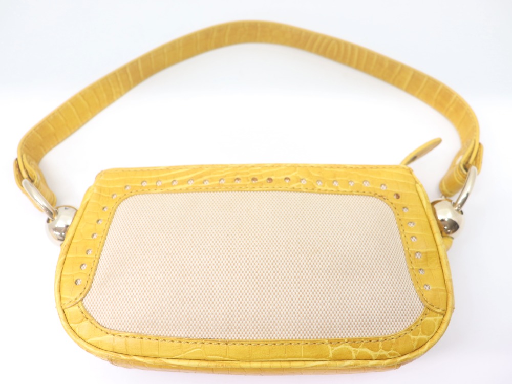 セリーヌショルダーバッグ表面