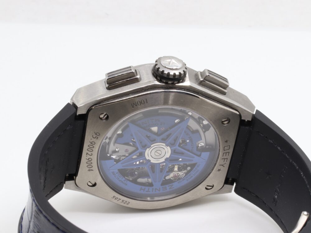 ゼニスデファイエルプリメロ裏蓋