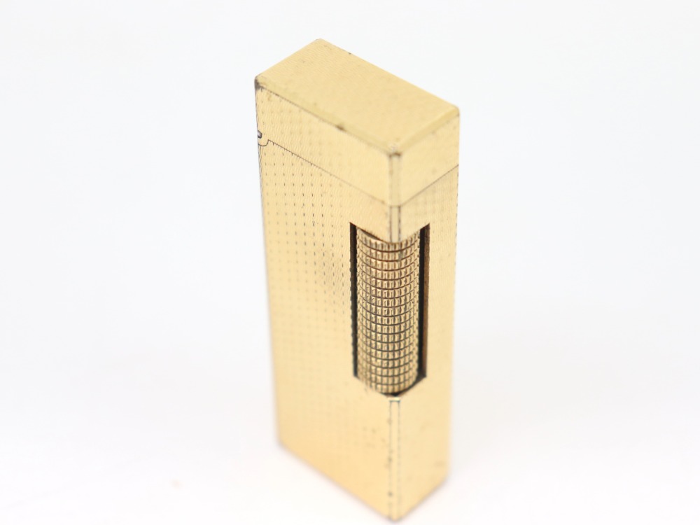 ダンヒルのゴールドガスライターローラー