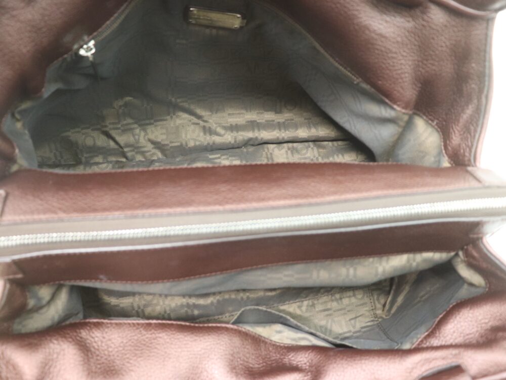 フェラガモ トートバッグ内側