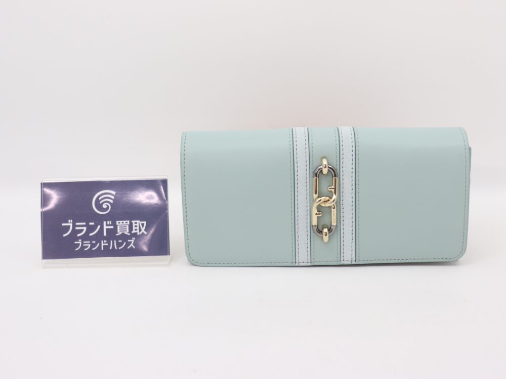 フルラ長財布 全体