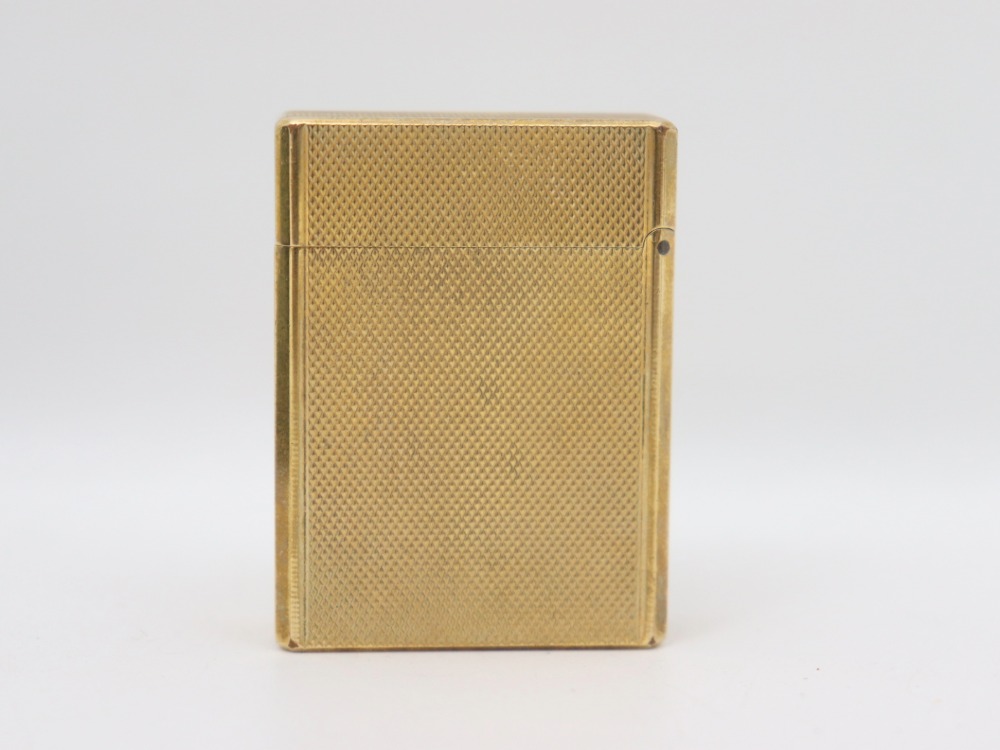 着火不可のデュポンライター正面