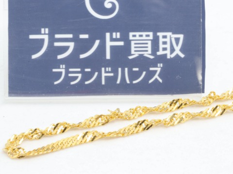 純金のネックレス