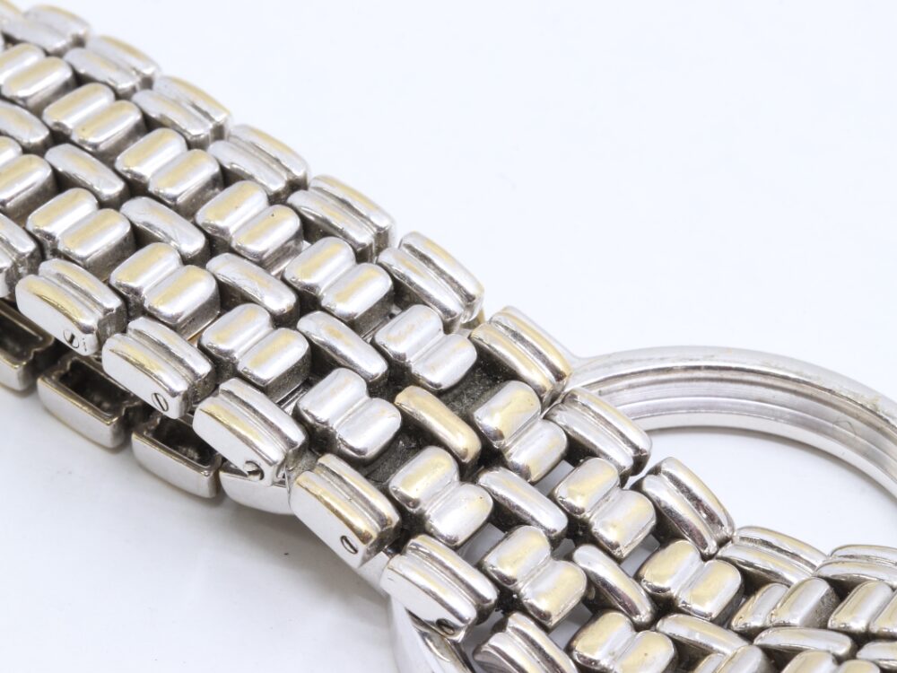 750製の時計パーツベルト