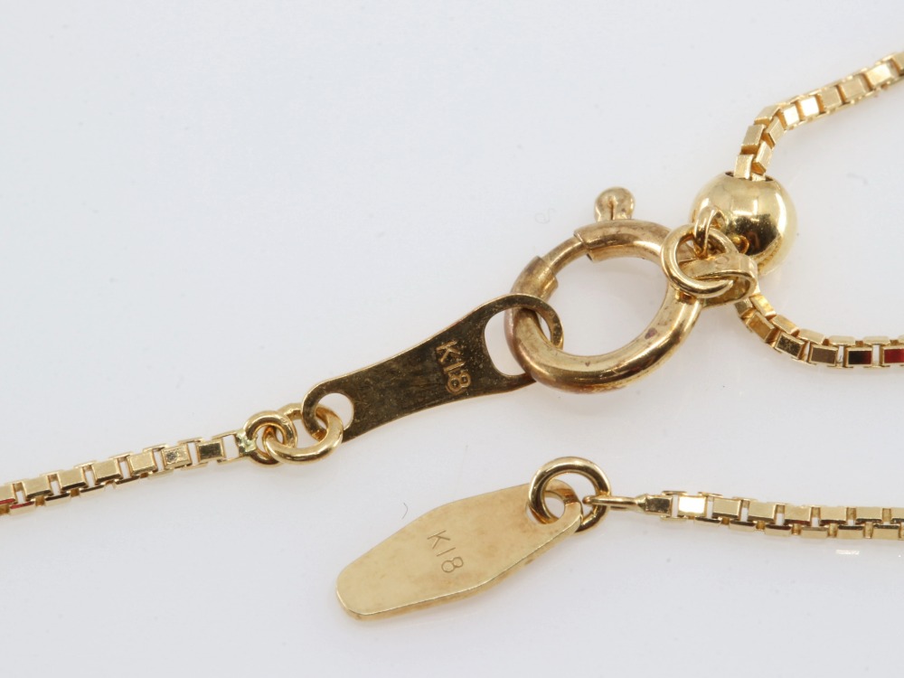 K18のタンザナイト付きネックレス刻印2