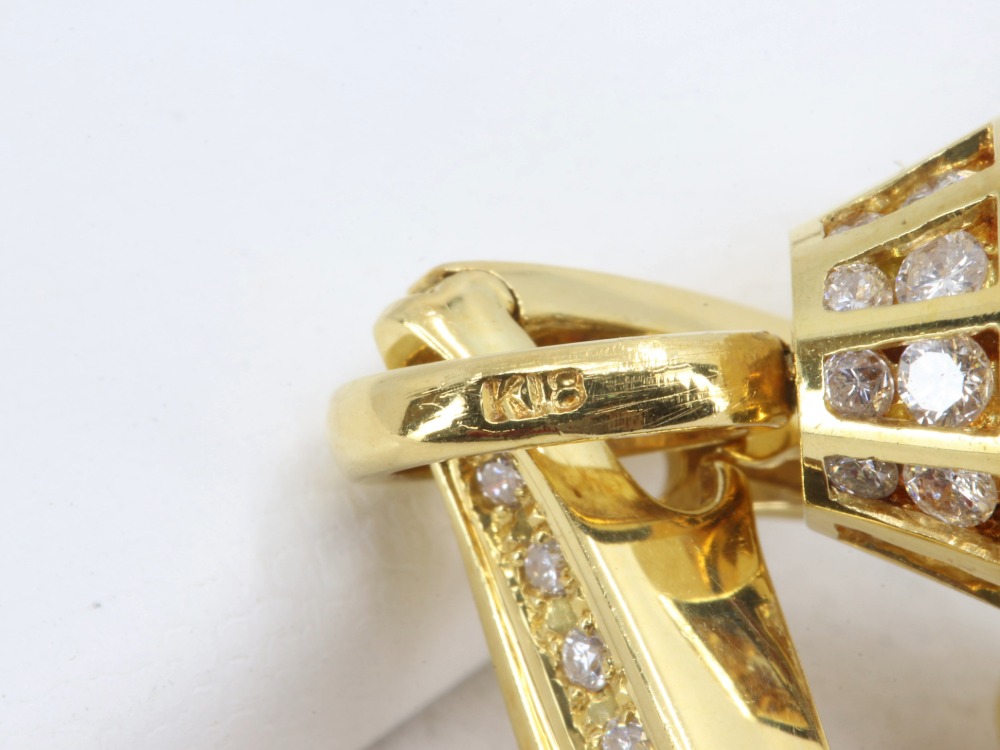 K18のパール付きピアス刻印2