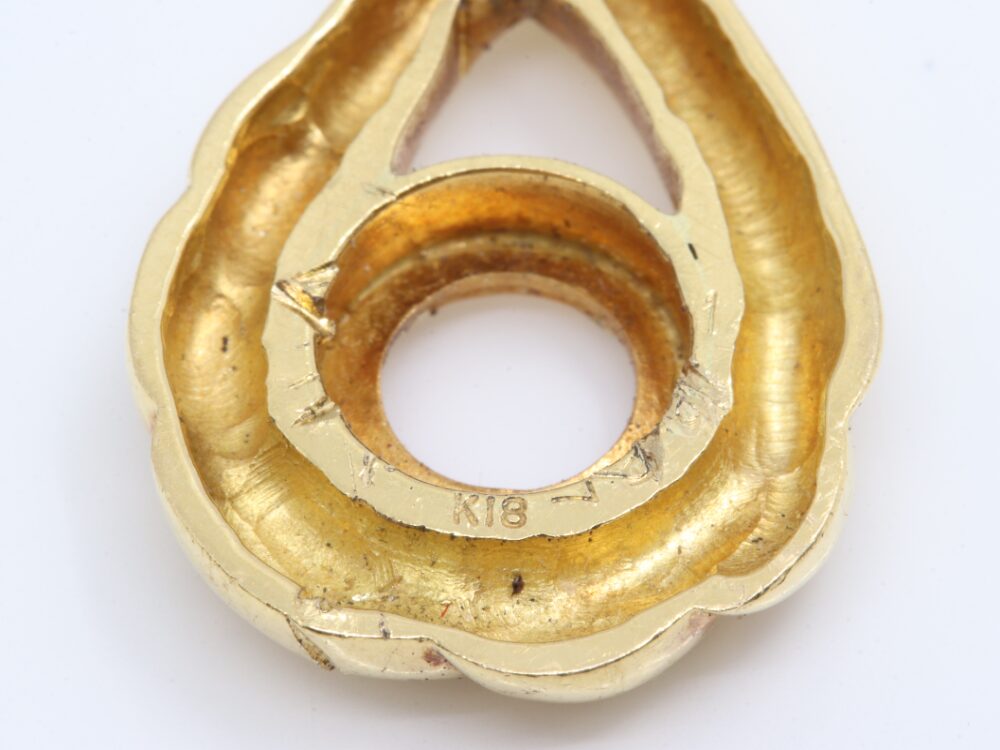 K18トップ枠刻印