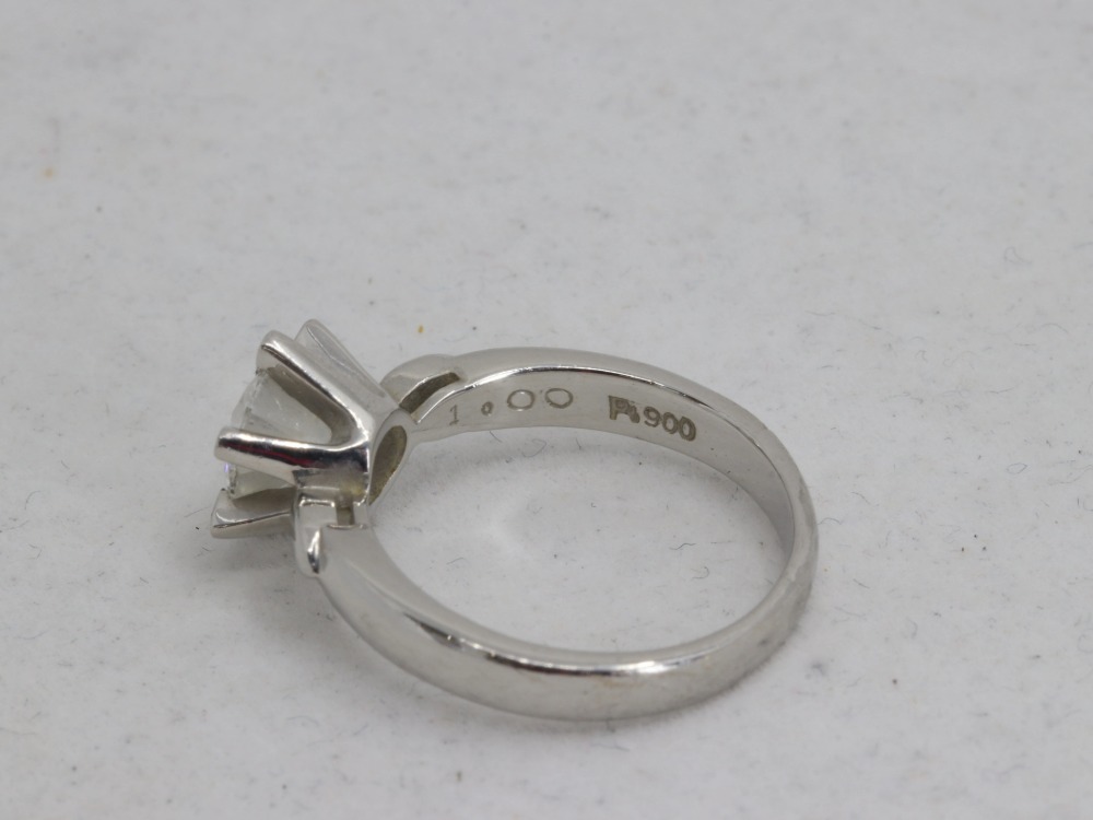 PT900ダイヤモンドリング刻印