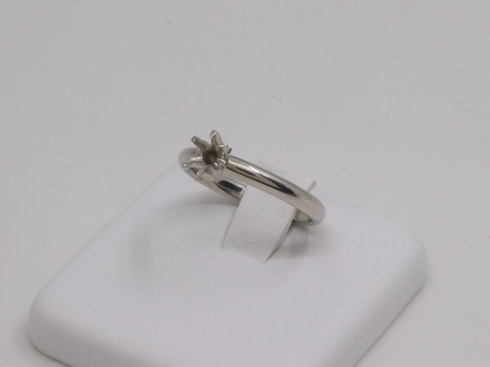 JR西宮店でPt1000のリングを44,000円で買取しました