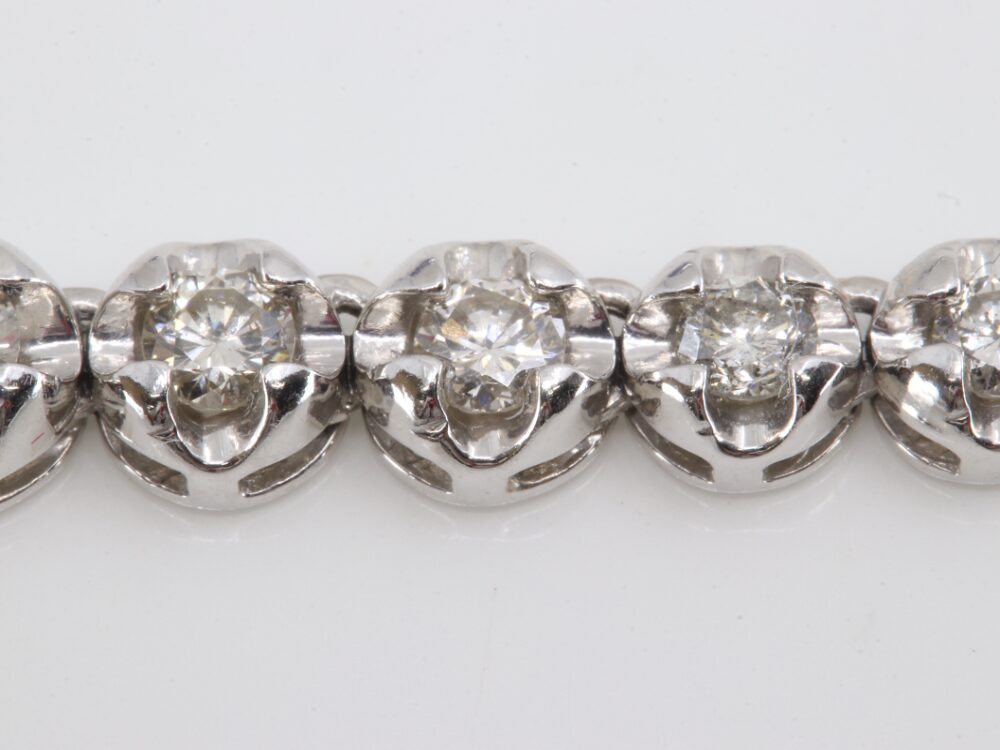 Pt850のブレスレットアップ