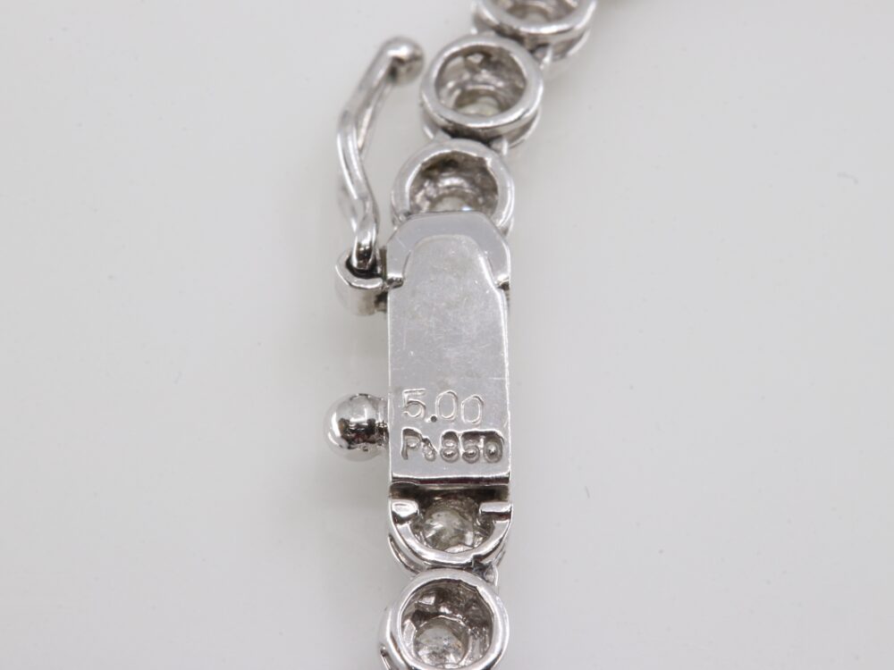 Pt850のブレスレット刻印