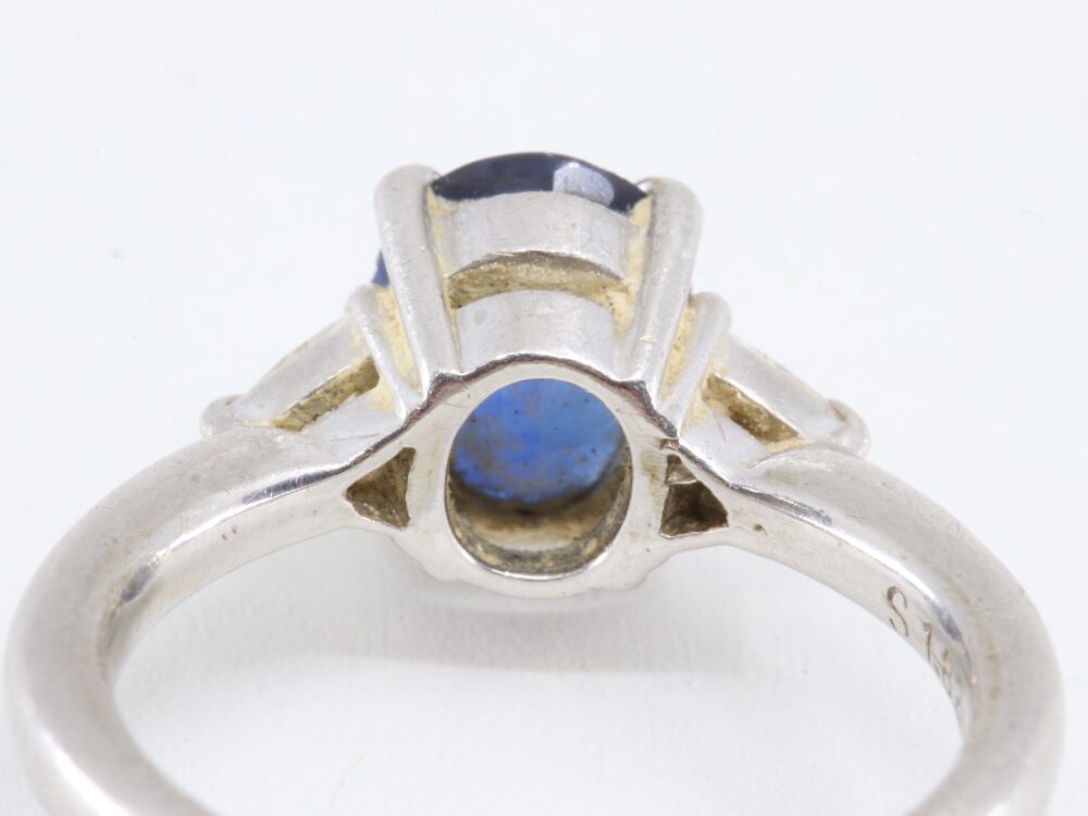 Pt900サファイアリング裏