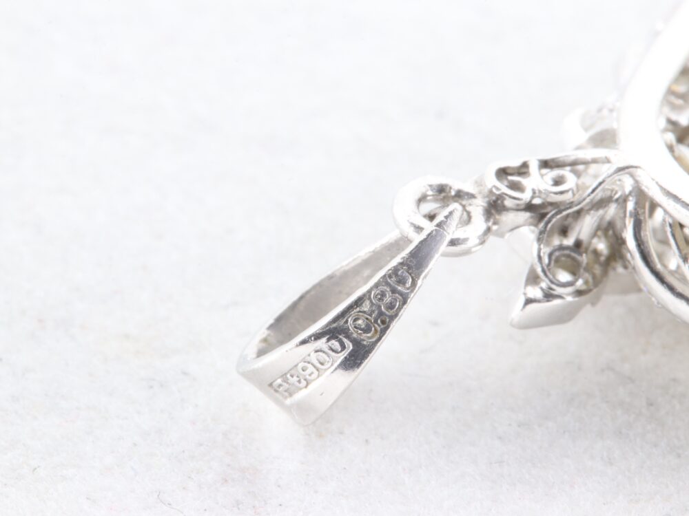 Pt900パールダイヤトップ刻印2