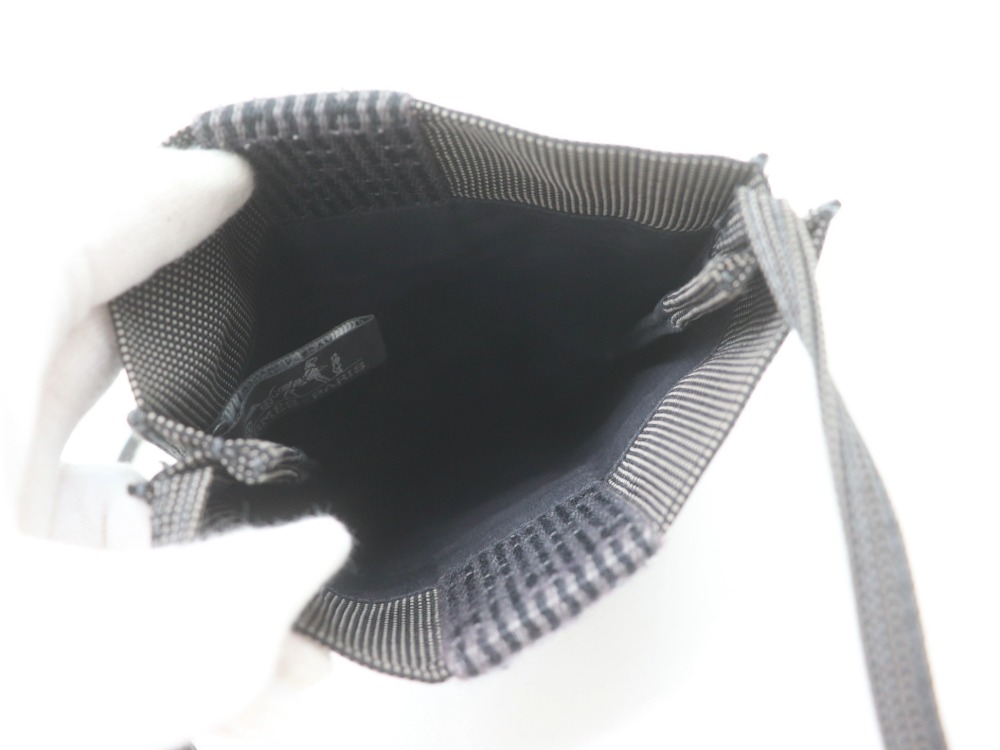 エルメスエールラインポシェット内側