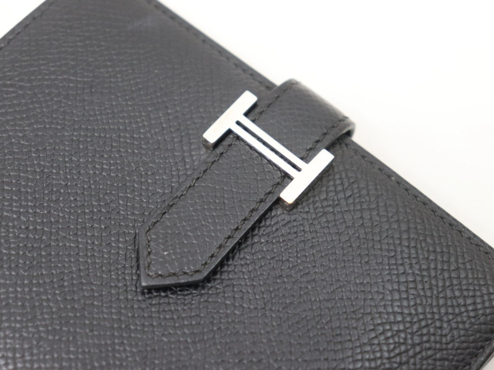 エルメスベアンコンパクト金具