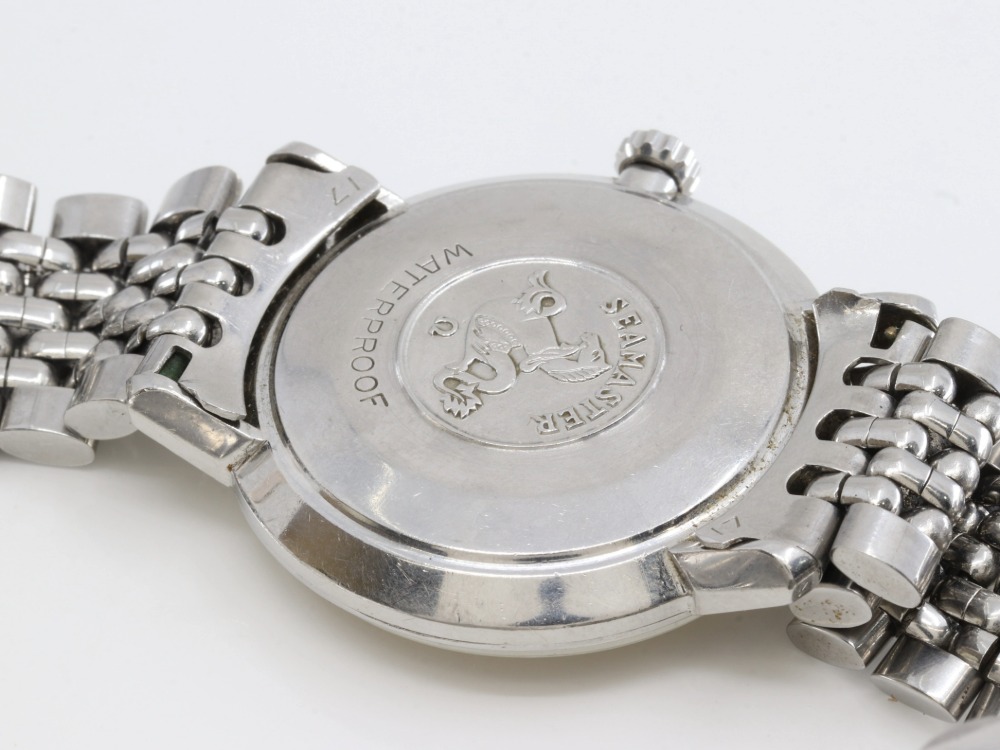 オメガのシーマスターデビル裏蓋