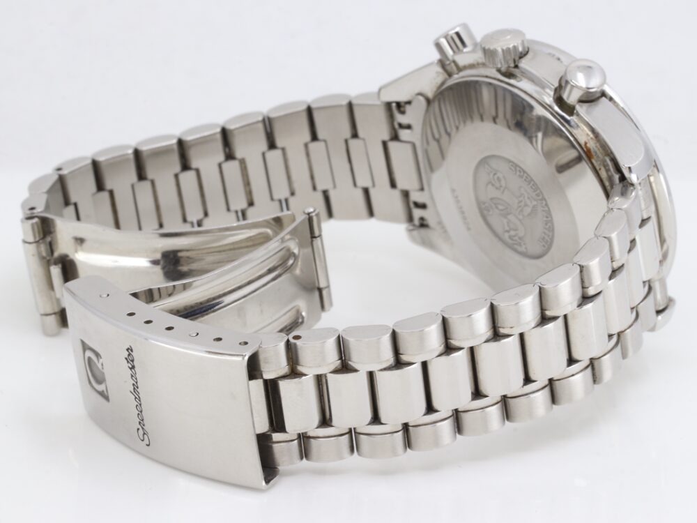 オメガのスピードマスターベルト