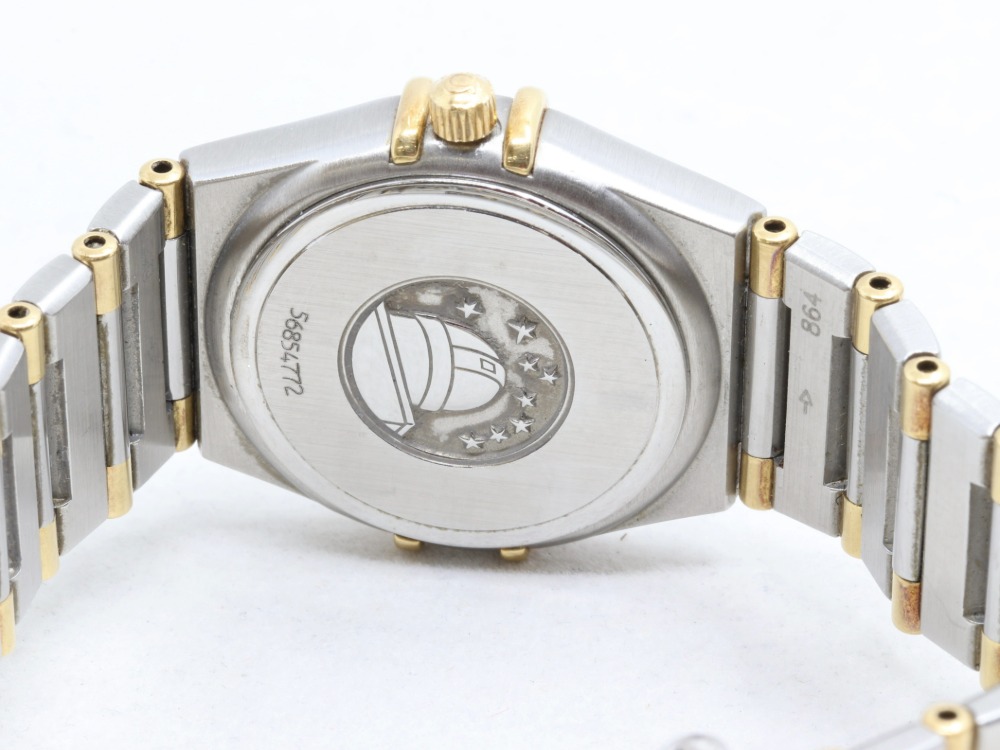 オメガコンステレーション裏蓋