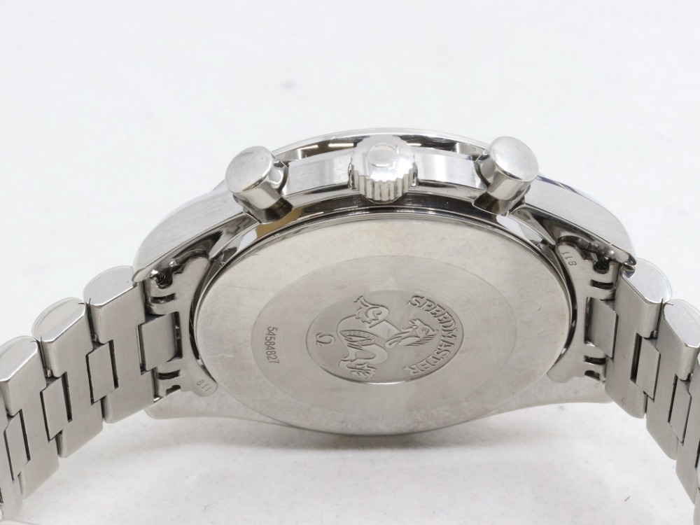 オメガスピードマスター裏蓋