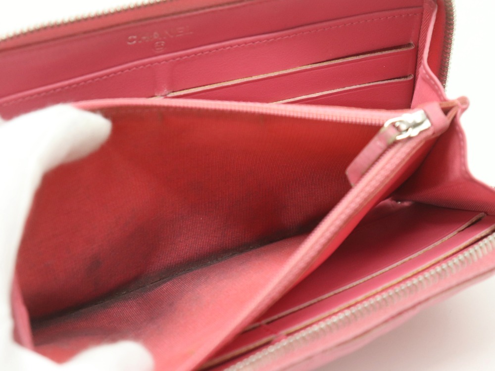 シャネルのココマーク財布小銭入れ