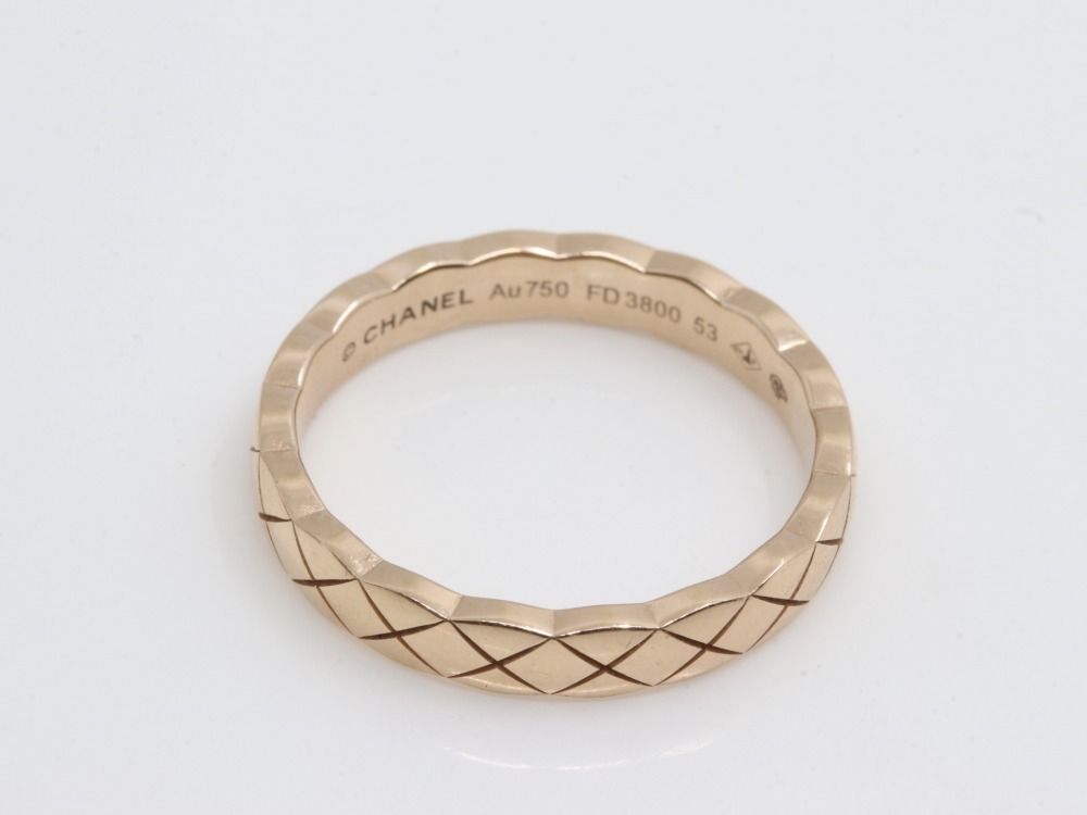 シャネルココクラッシュリング表面