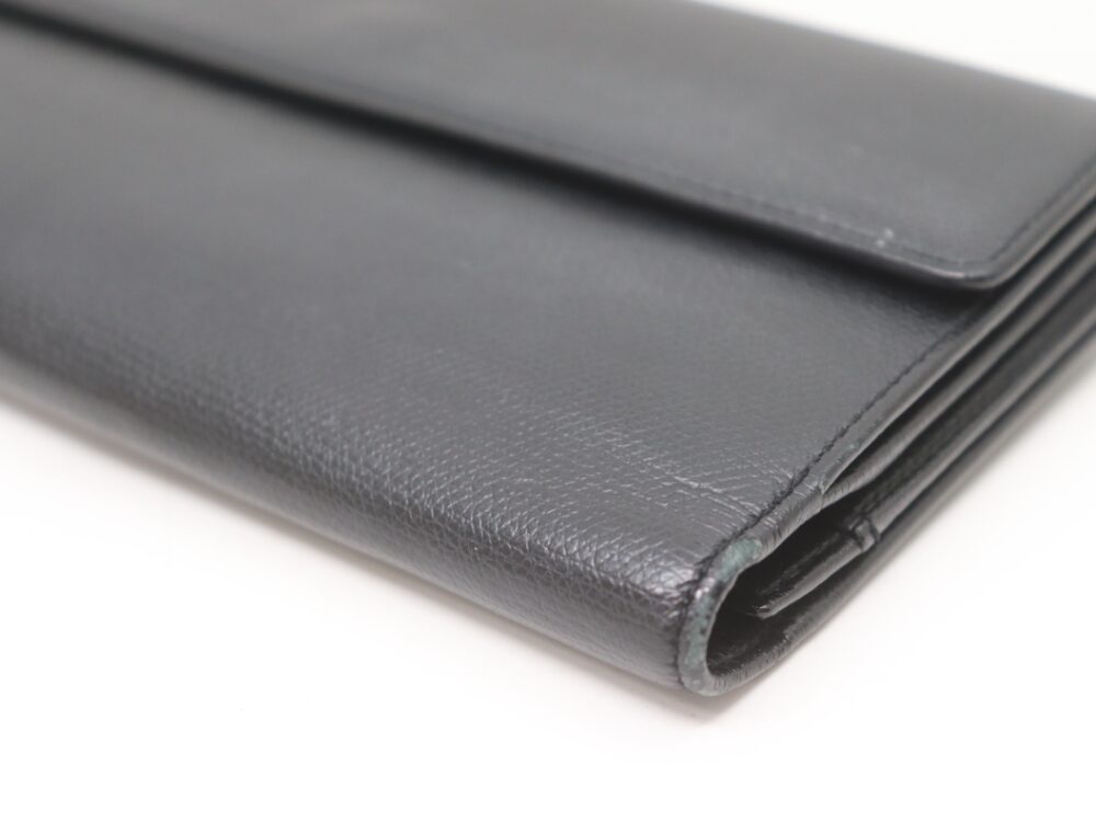 シャネル長財布角スレ