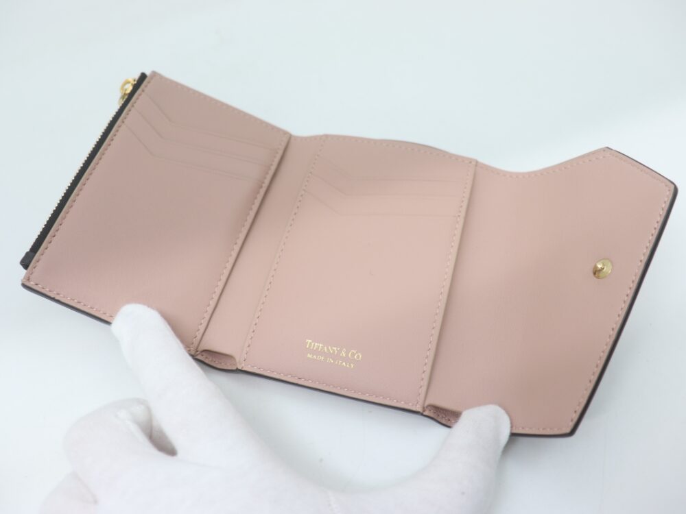 ティファニー財布内