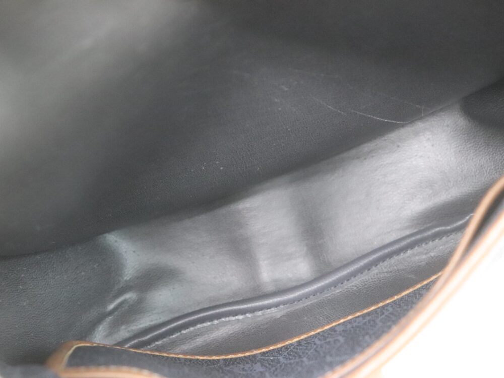 ディオール ハニカムバッグ 内