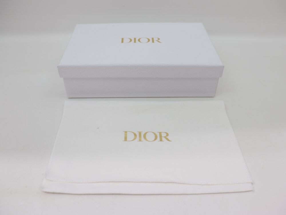 ディオールフォンホルダー箱