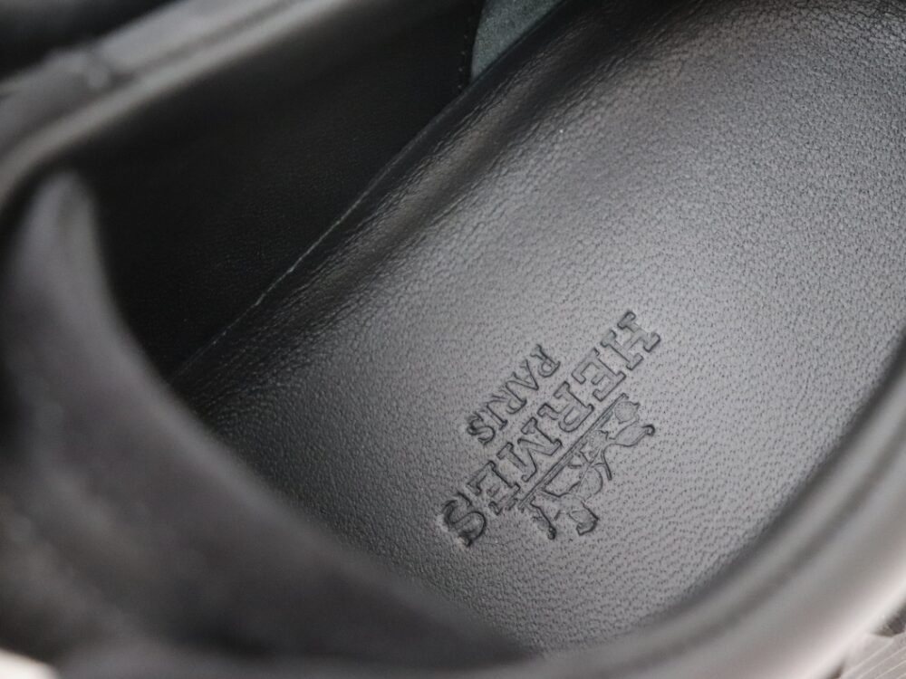 バウンシングシューズ刻印