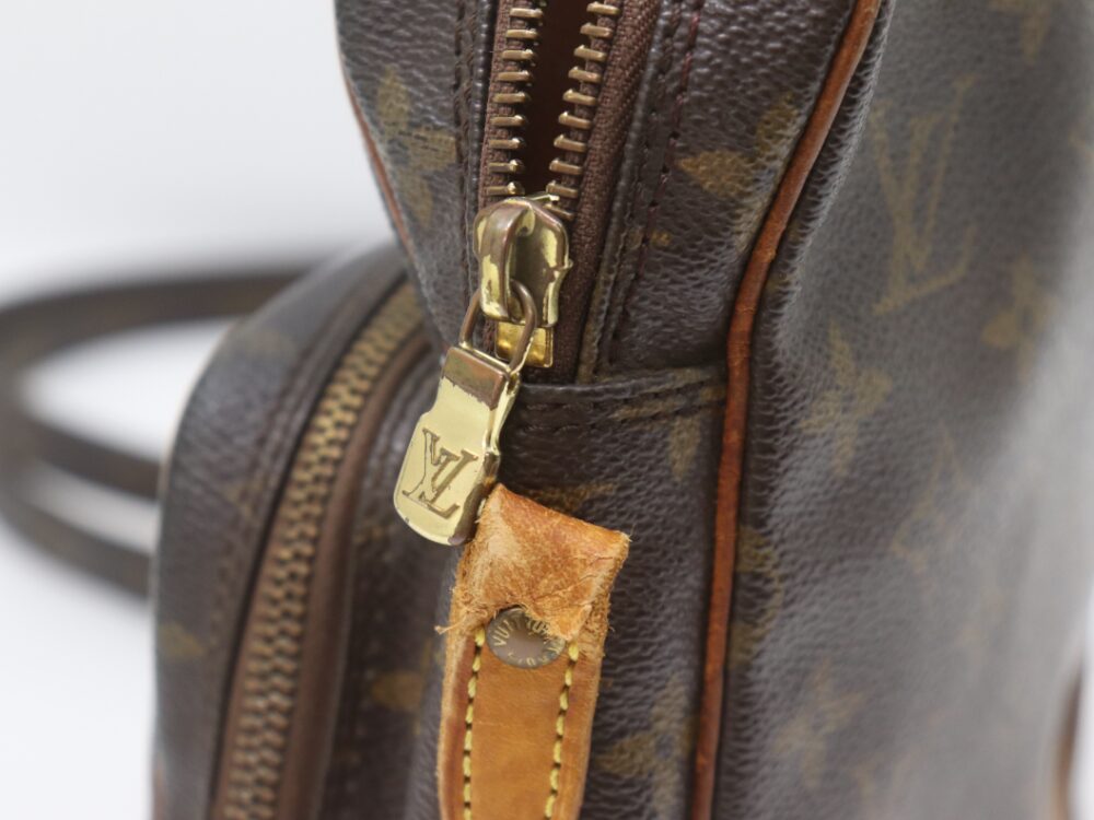 ボロボロのヴィトンアマゾン金具