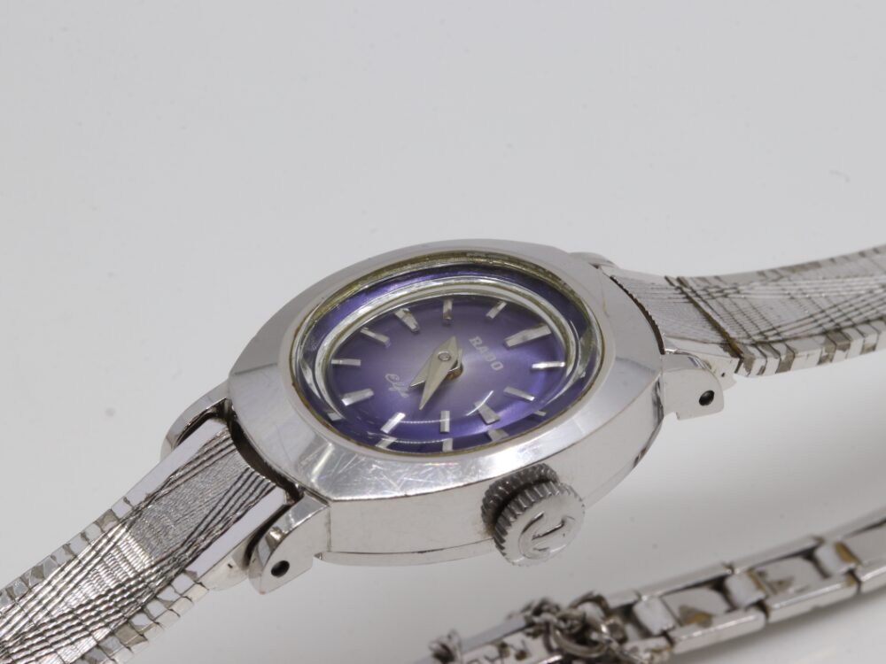 ラドーエルフレディースウォッチ リューズ