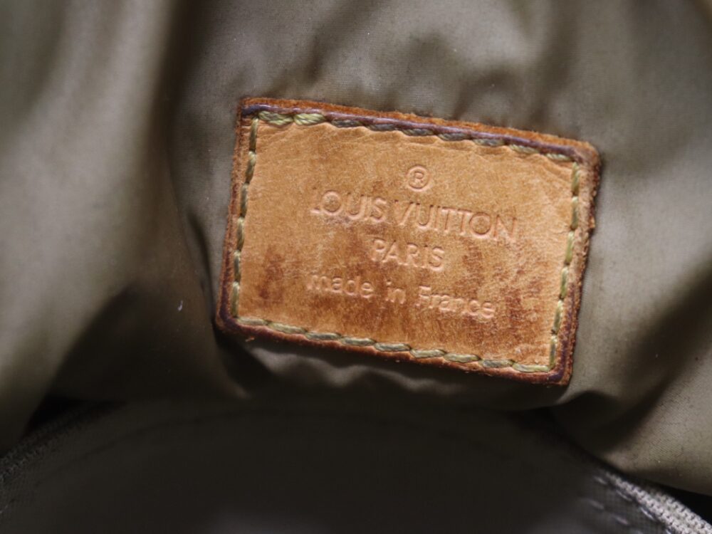 ルイヴィトンのボロボロショルダー刻印