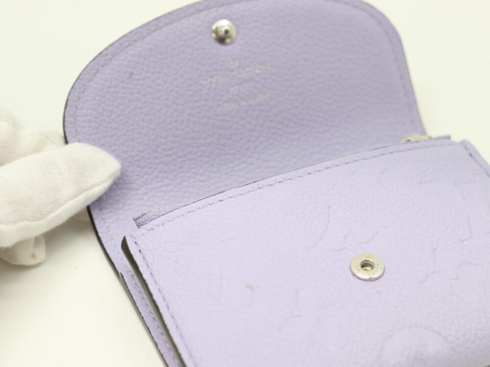 ルイヴィトンのポルトモネ・ロザリ内側