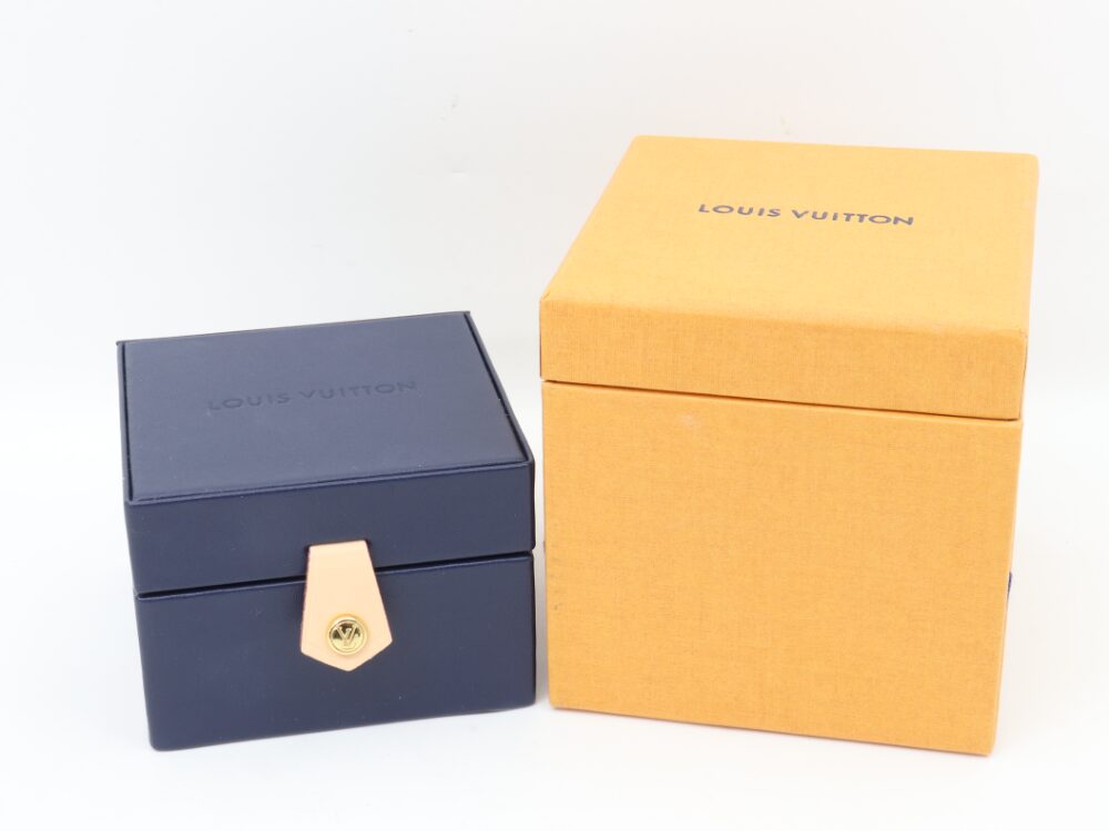 ルイヴィトンブロッサムピアス箱