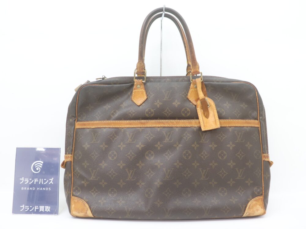 ルイヴィトンポルトドキュマンヴォワヤージュ正面