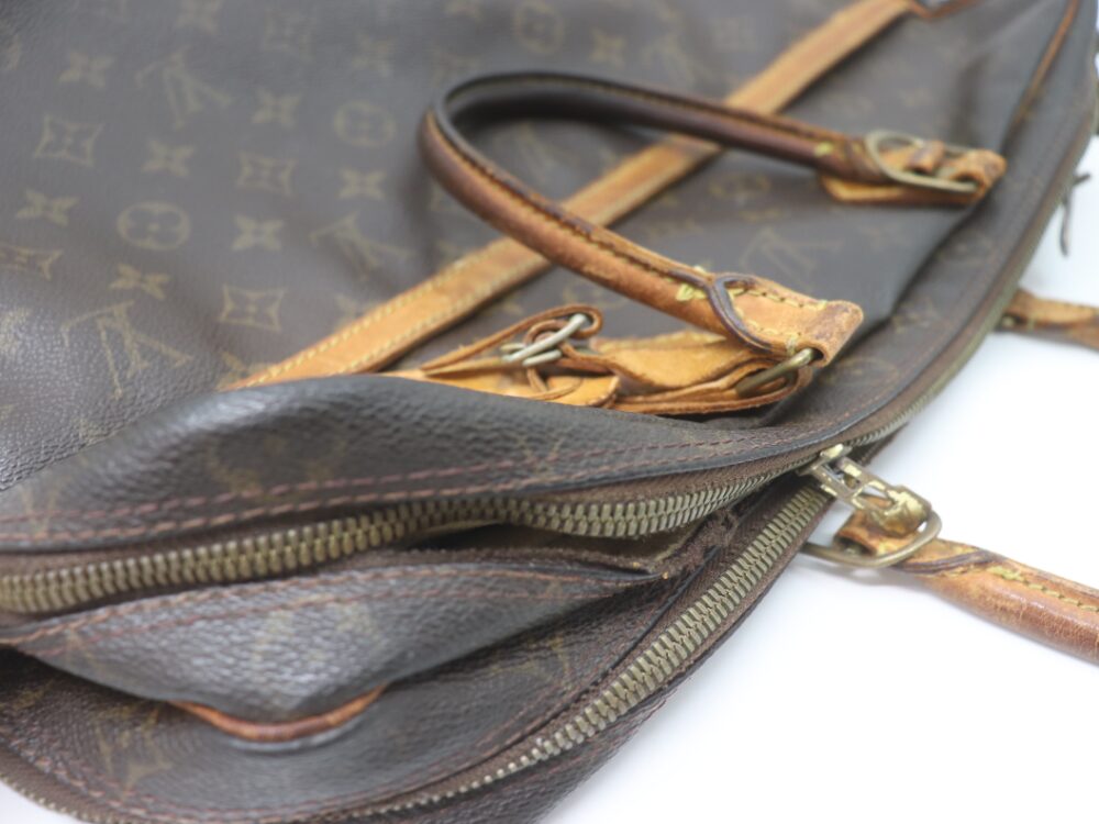 ルイヴィトンポルトドキュマンヴォワヤージュ角スレ