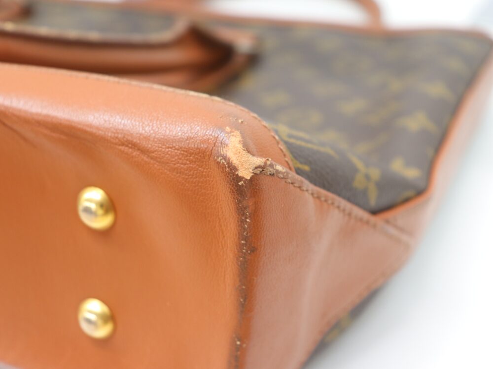 古いルイヴィトンのバッグ角スレ