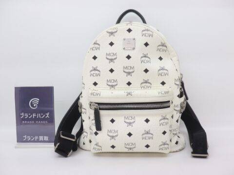 MCM バックパック スタッズホワイト