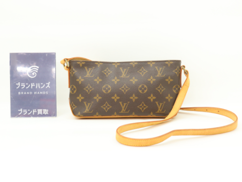 ルイヴィトン モノグラム トロター M51240
