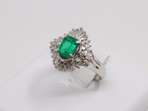 PT900 エメラルド 0.35ct 0.6ct ダイヤ リング