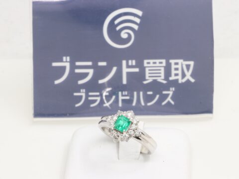 エメラルド買取｜ジュエリーが高い買取価格で売れるブランドハンズ