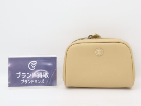 シャネル ココボタン ポーチ