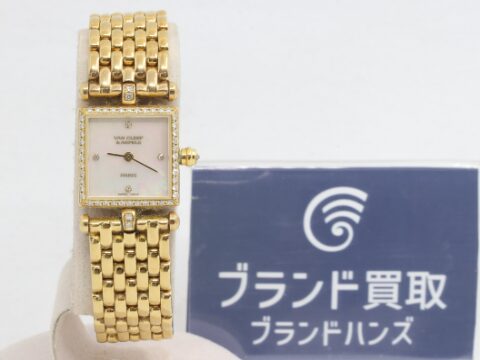 ヴァンクリーフ＆アーペル クラシック カレ ダイヤベゼルウォッチ QZ レディース