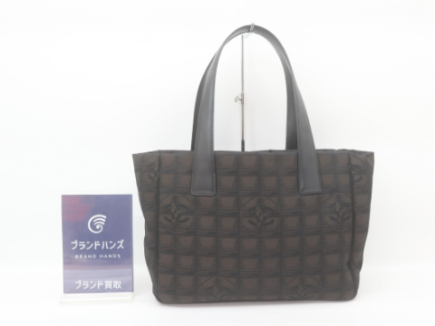シャネル ニュートラベルライントートMM A15991