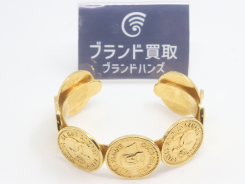シャネルのブレスレット・バングル買取｜高い買取価格のブランドハンズ