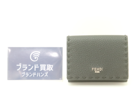 フェンディ セレリア コンパクト財布 レザー