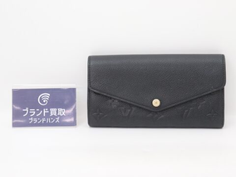 ルイヴィトン ポルトフォイユサラ M61182