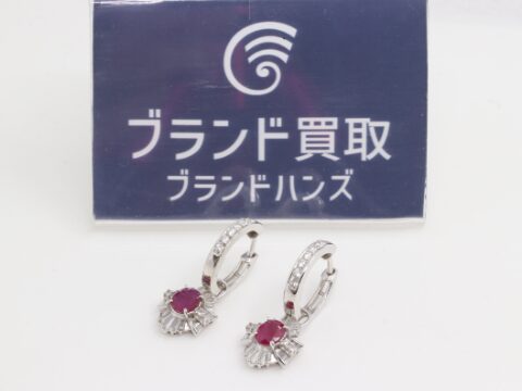 ルビー 0.67ct 0.30ct ピアス